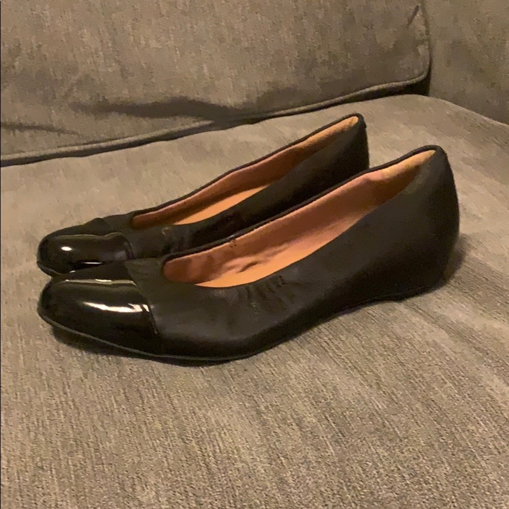 Clarks Artisan black leather ballerina sandals